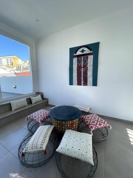 Apartament Peaceful 1Br With Shared Terrace At The Nook Gibraltar Zewnętrze zdjęcie